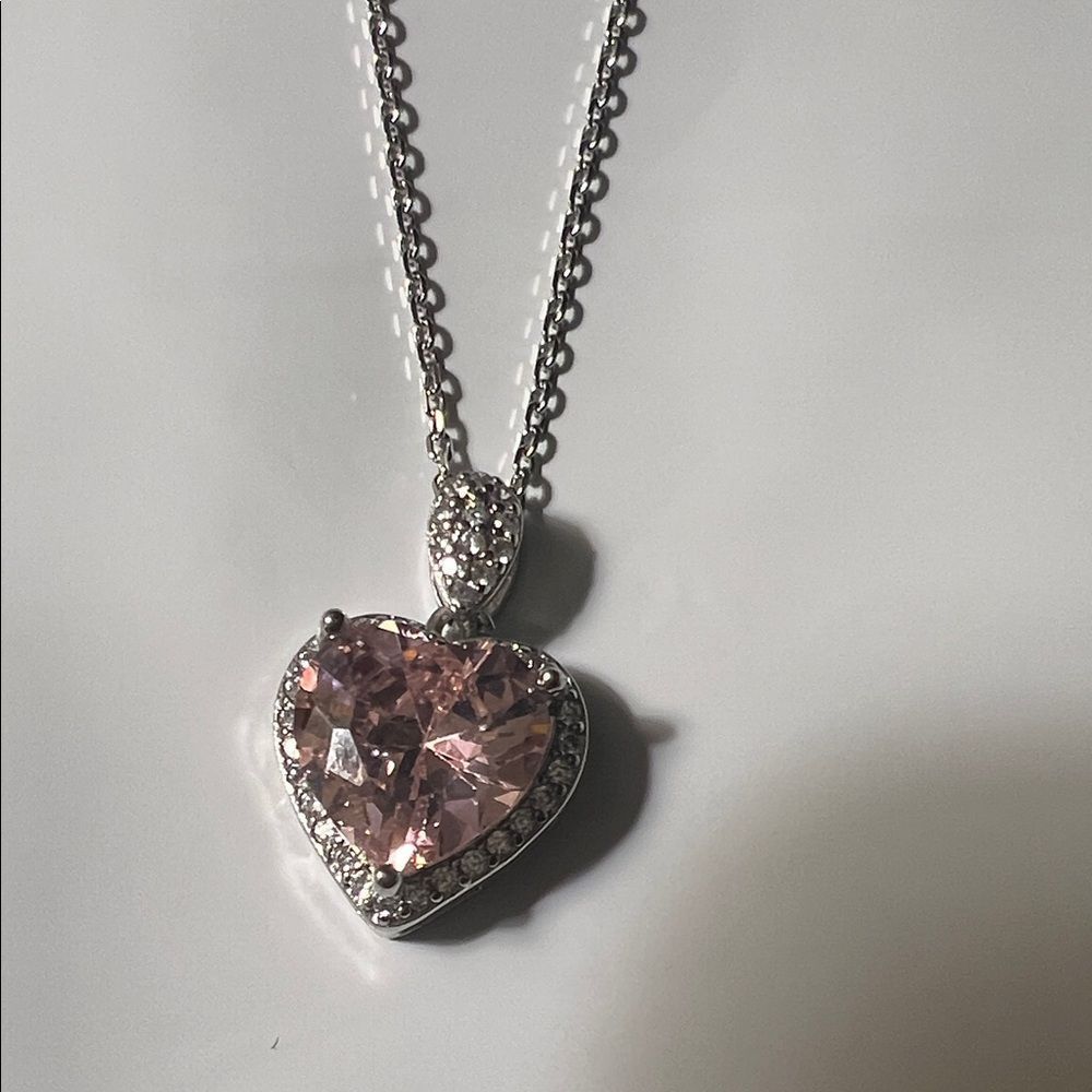 #1074** Elegant 925 Sterling Silver Chain/ Pink Heart Pendant Necklace
